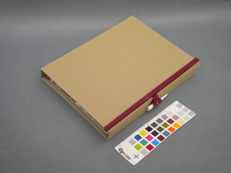 Mixed card notebook bound with fukuro toji binding